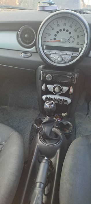 MINI ClLUBMAN  1.6 109 К.С