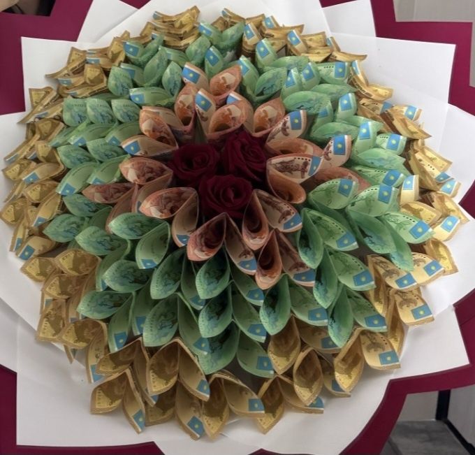 Денежный букет на заказ