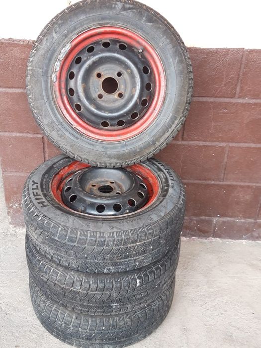 Зимние шины R14..