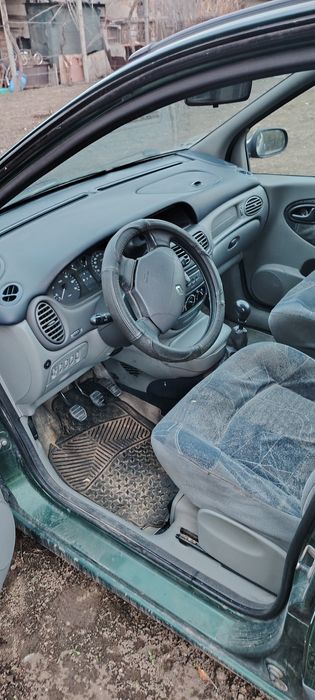 Рено Сценик 1.6 16V