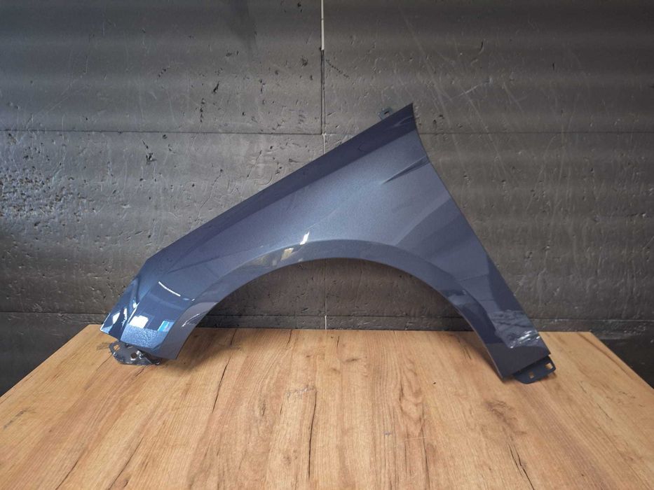 Aripa Fata Stanga Ford Focus 3 III 2011-2014 (MidNight Sky (Gri))
