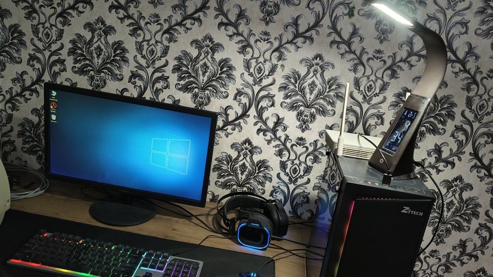 Продам Компьютер i3 H81 Asus Стол Кресло полный комплект!