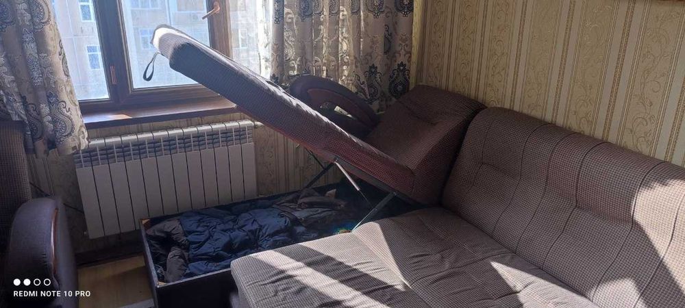 Диван для гостинной