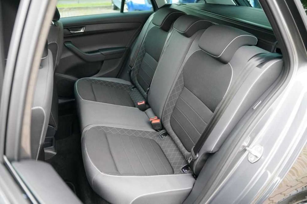 Inchiriere masina Skoda Fabia diesel/benzina manual/automat