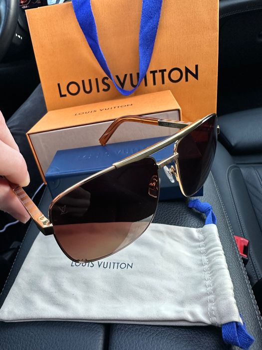 Ochelari originali Louis Vuitton aurii Attitude Gold Noi