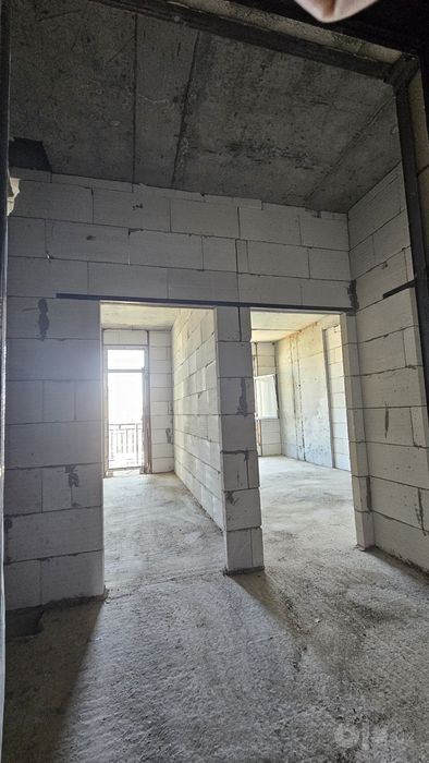 1 хонали коробка квартира сотилади