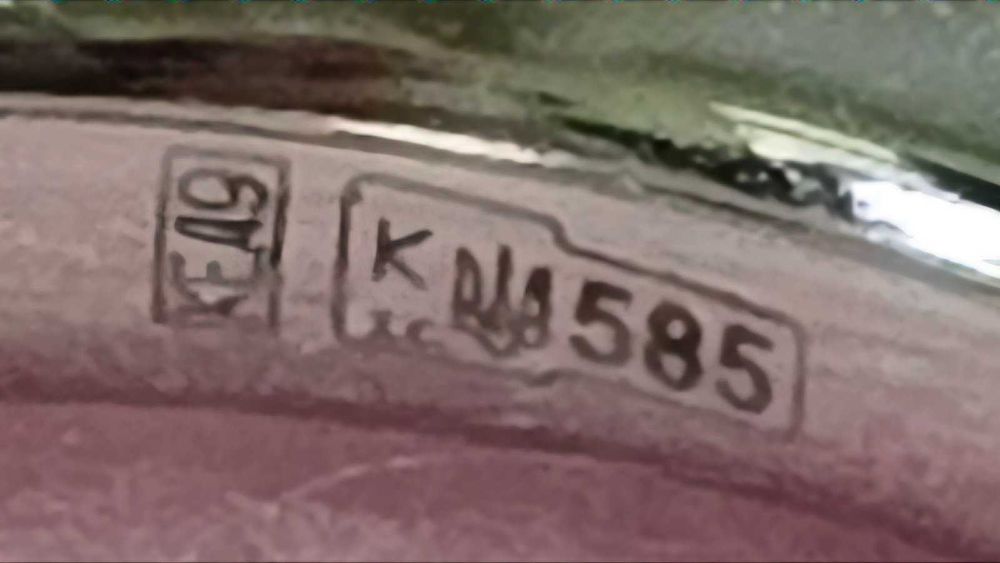 Пръстен от бяло злато проба 585 / с диамант