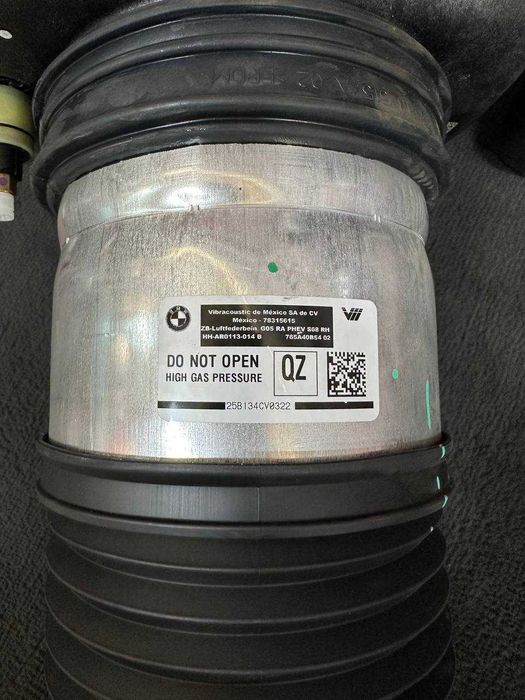 Set suspensie pneumatica BMW X5 G05 PHEV amortizor pneumatic Nou original