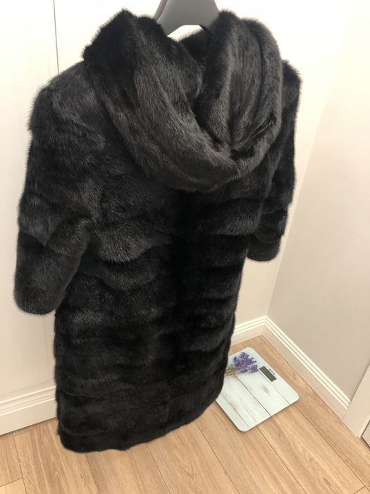 Продам шубу норкувую