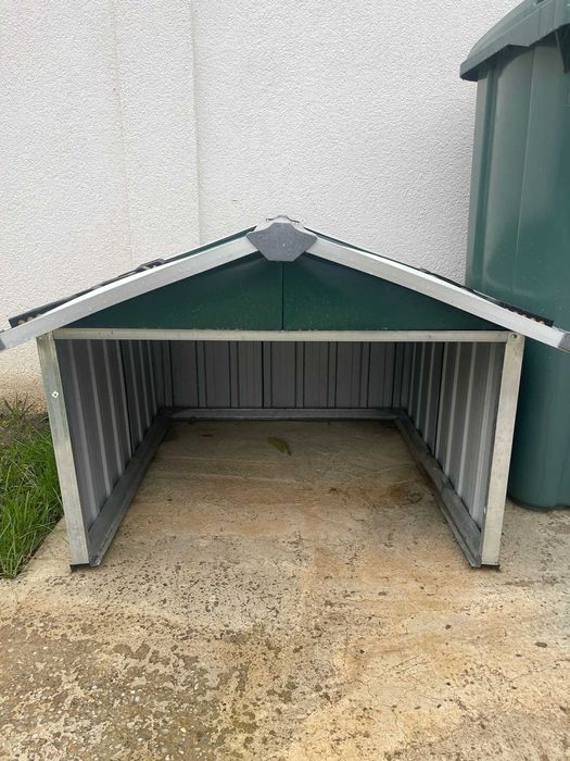 Robort tuns gazon Parkside + "casa robot"