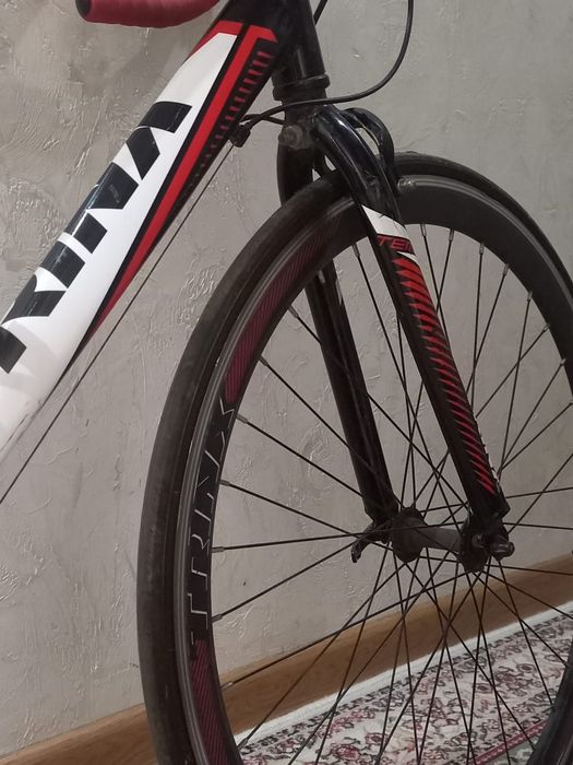 Шоссейный велосипед