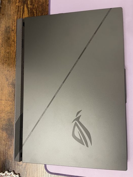 ASUS ROG Strix G18 i9-14900HX / RTX 4070 / 32GB  RAM / 1TB – Ca nou, performanță top 2025