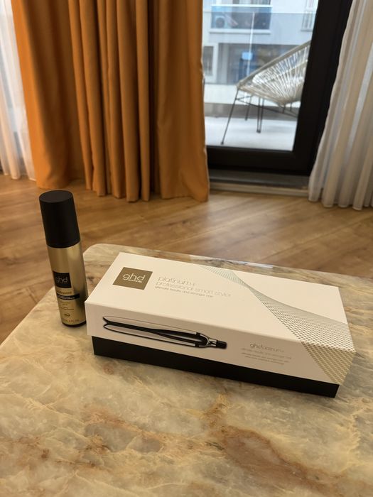 Placa de păr GHD Platinum + Professional Smart Styler, nouă, nefolosită, în stare perfectă