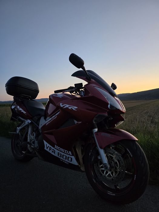 honda vfr 800 vtec