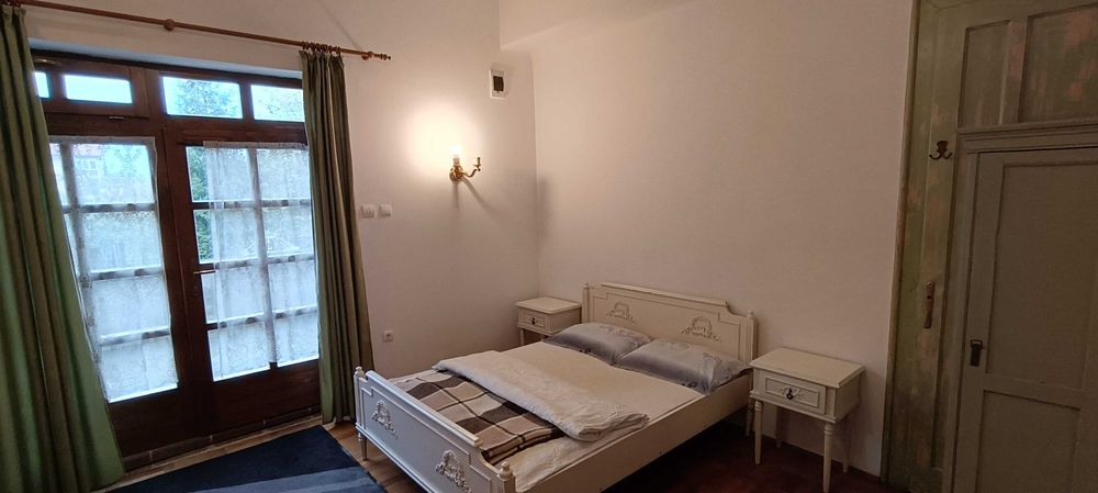Garsoniera, camera, cu terasa in casa str Iorga central