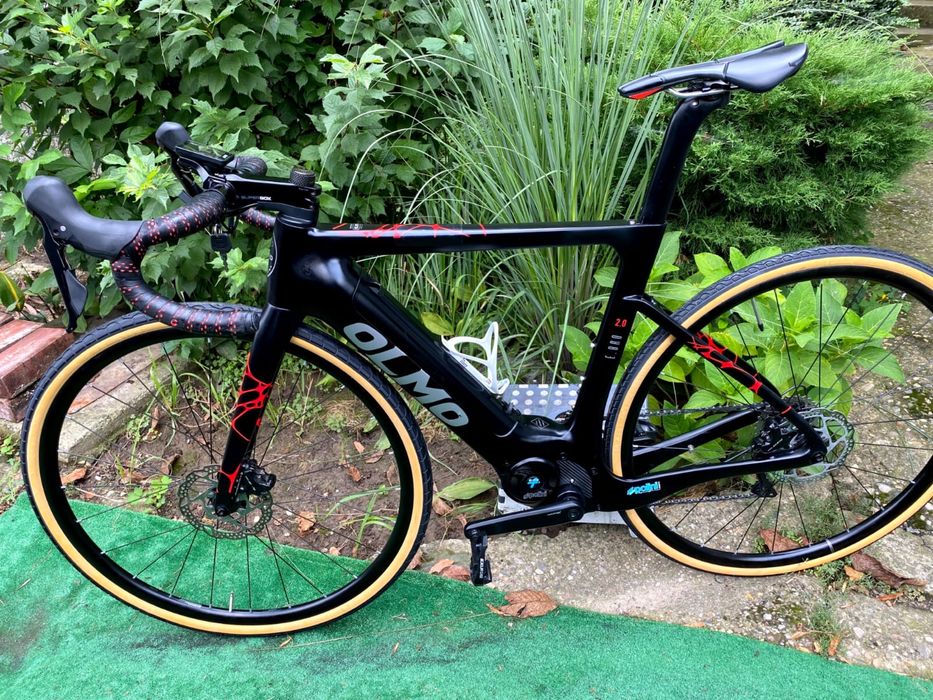 Cursiera Electrica Carbon Olmo E-BRO 2.0 | Shimano 105 Di2 Electronic | Motor Polini 75Nm