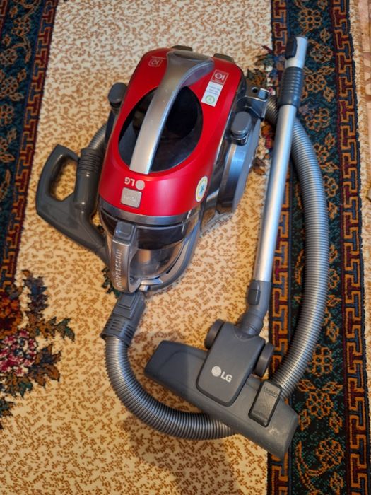 Пылесос LG 2000W компрессор.