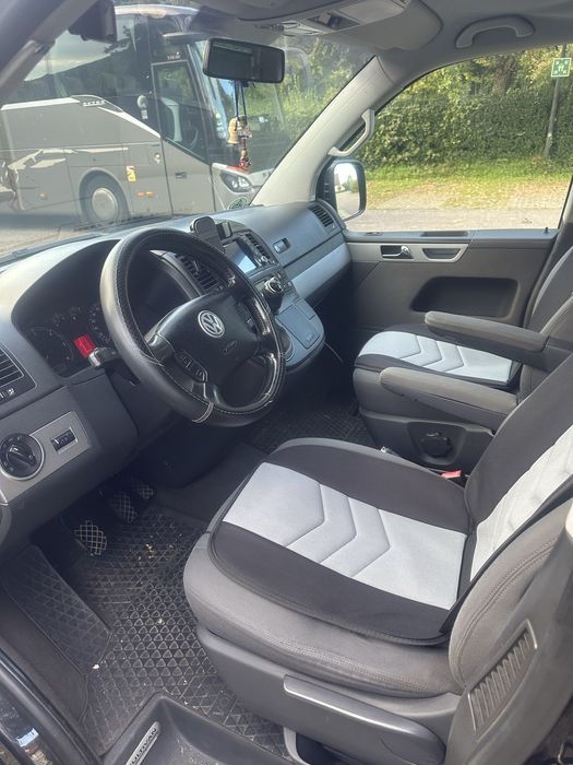 VW T5 Multivan Бус