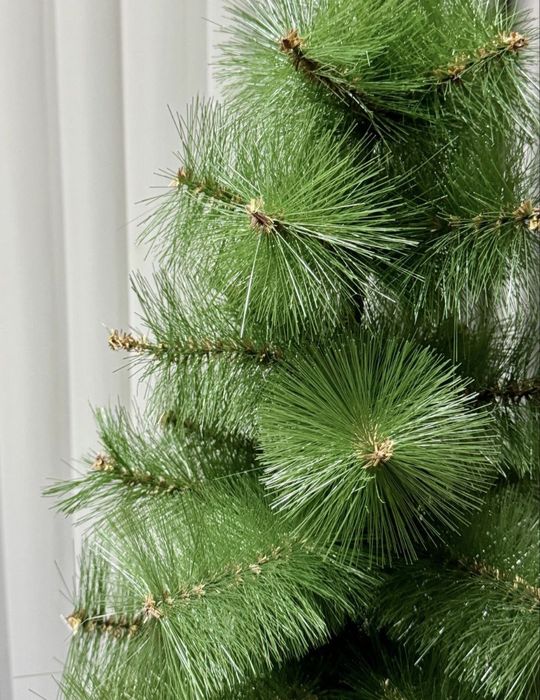 Продается ёлка красавица ёршик.