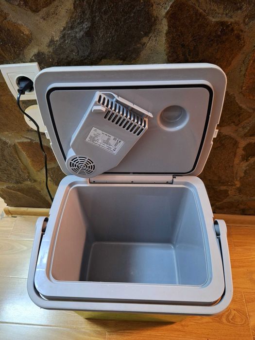 Lada frigorifica electrica SEVERIN KB2922 20L functie racire incalzire