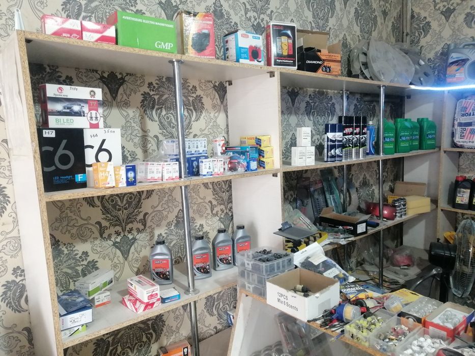 Продаеться магазин с товаром