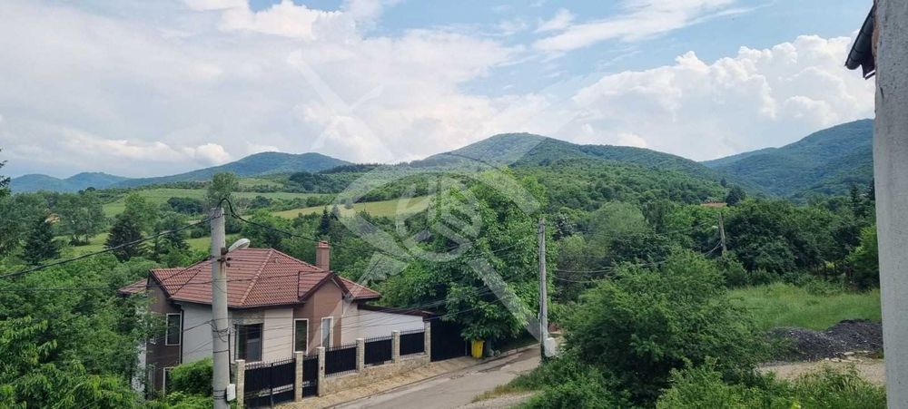 Продава се Къща в Банкя - 544 кв.м за 616 €/кв.м - Снимка #2