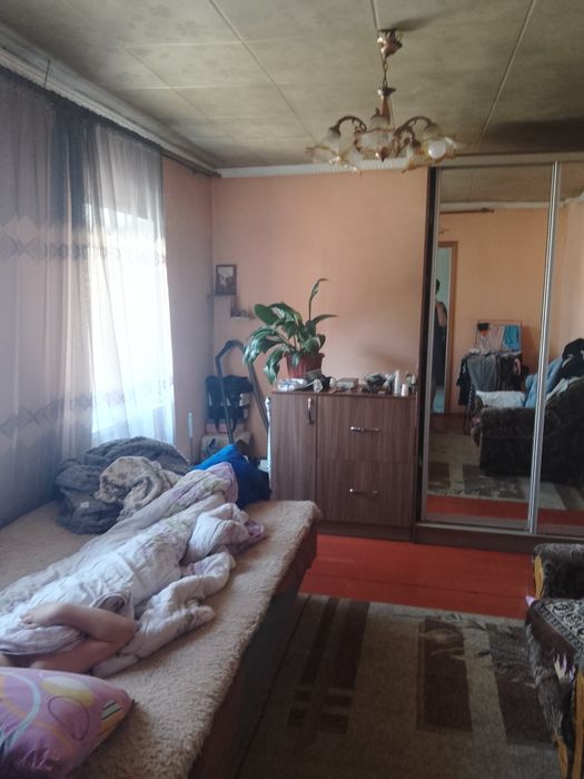 Продам дом на электро товаров.