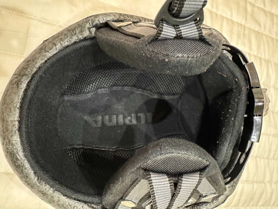 Детска ски каска Alpina