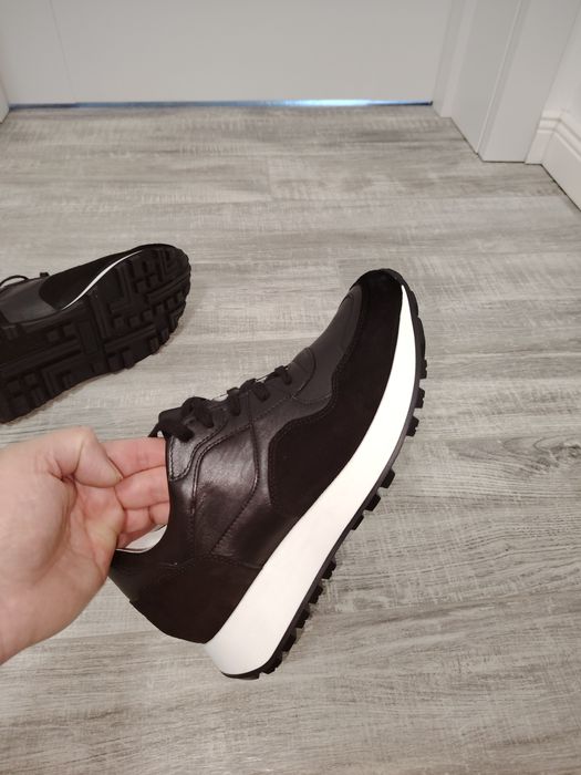 Pantofi din piele naturală, măr. 38