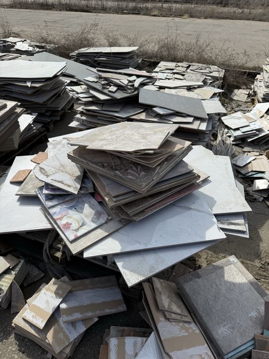 Продам бой кафеля (керамическая плитка)