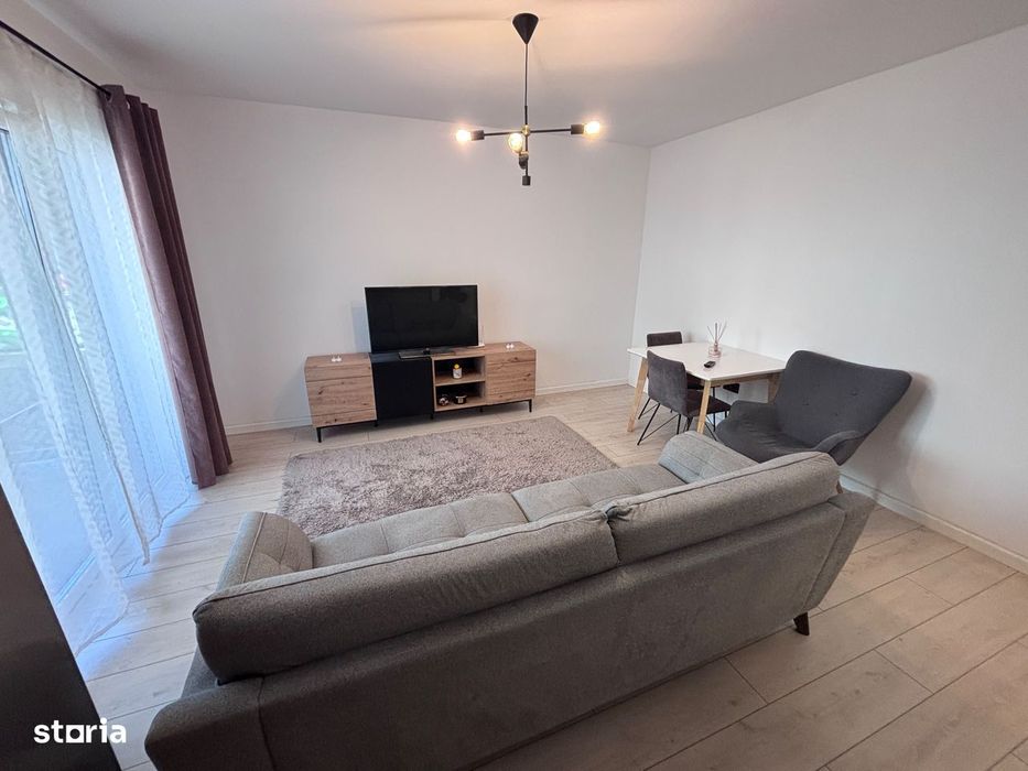 Apartament de închiriat zona Tarpiului