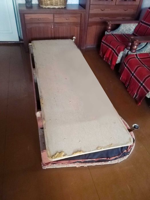 Каркас дивана с бельевым ящиком