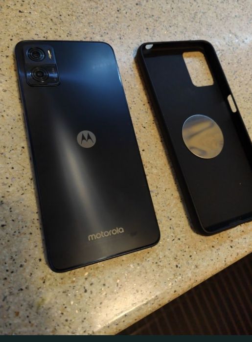 Vand Redmi A3 ,mai am si Motorola E24/E22,Redmi A2,Nokia C22