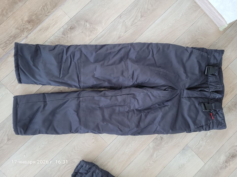 Продам спец одежду