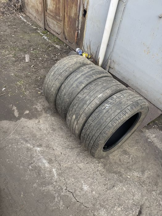 Продам летнее шины Continental 215/55 R17