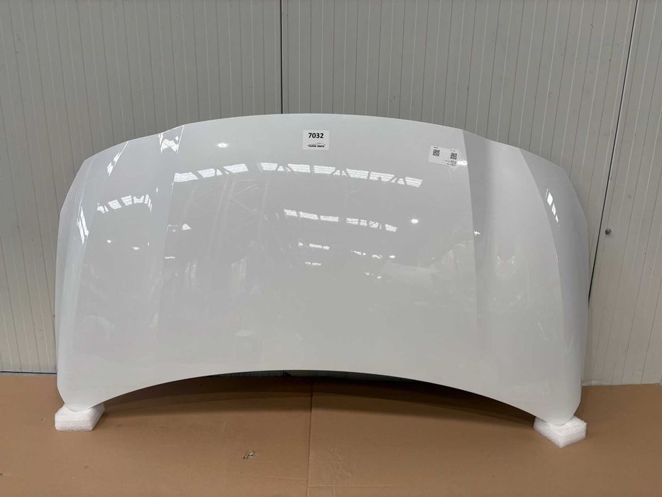 Оригинален Преден Капак За БМВ У06 8737107 BMW U06 Mineral-Weiss Metallic