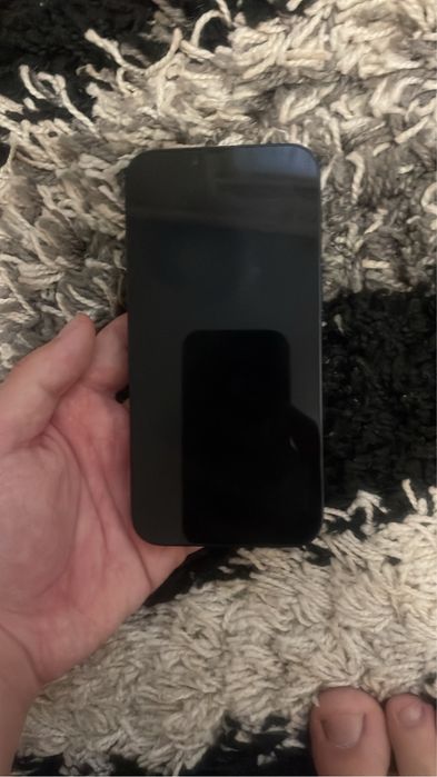iPhone 14 продается