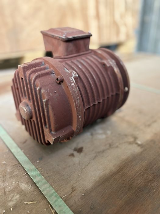 Электродвигатель с тормозоми ККЕ 1407-6А для тележки тельфера