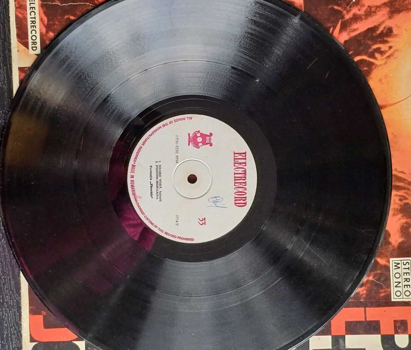 vand disc de vinil Phoenix cu autografele orginale