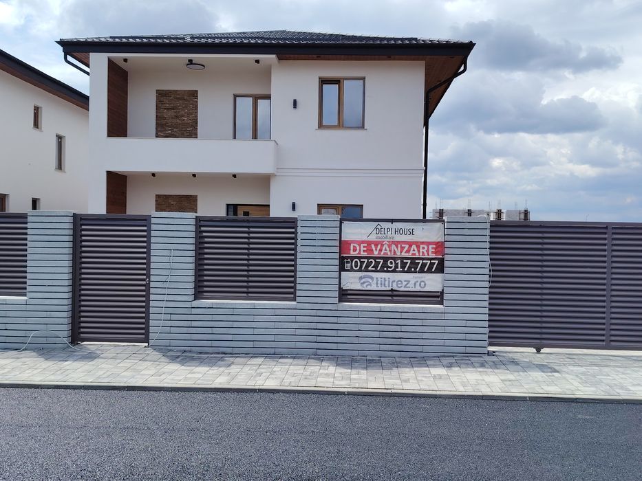 Vila Dobroiesti 5camere, 3 bai, cartier rezidențial, strada ASFALTATA