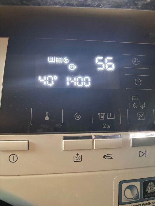 НОВА ПЕРАЛНЯ AEG ProStream ProSeanse 9кг