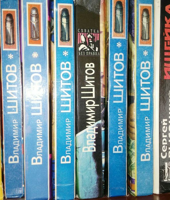 Продам книги,б/у.