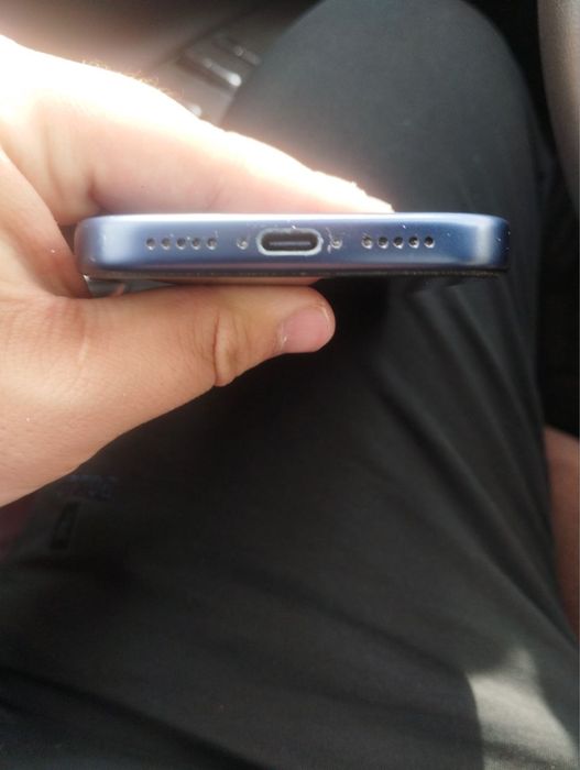 Продам iphone 17pro 256 gb e-sim