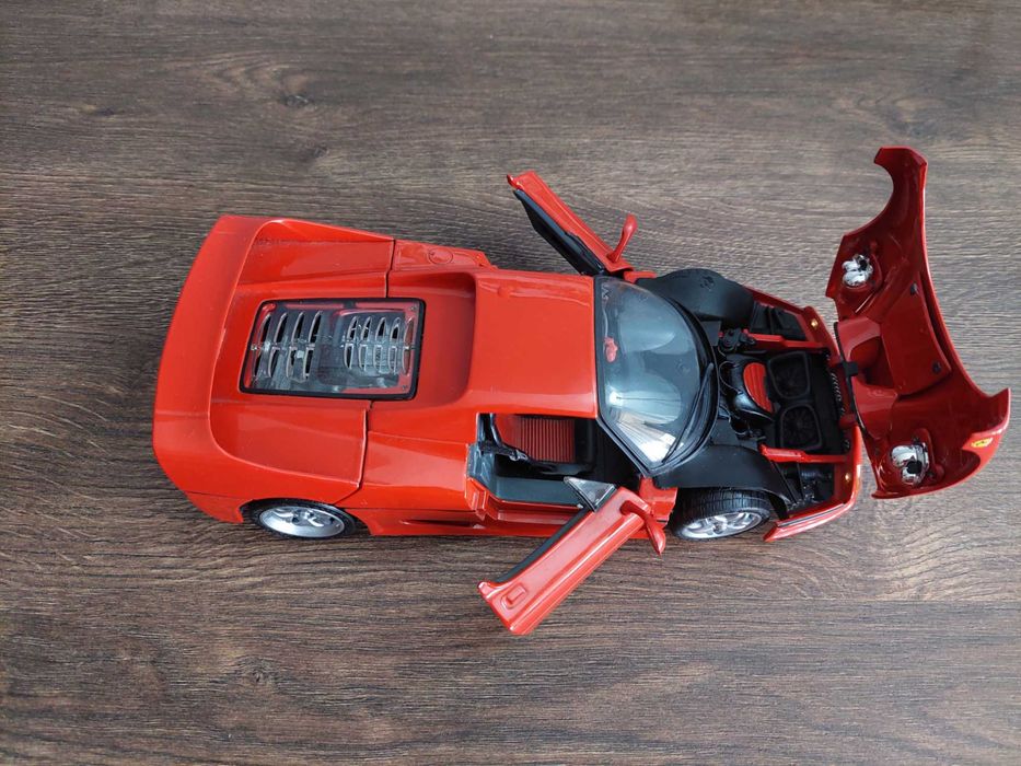 Ferrari F50 1/18 Satu Mare • OLX.ro