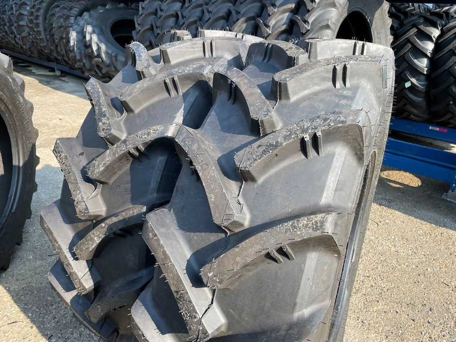 Anvelope Radiale de tractor fata cu protectie janta 420/85R24
