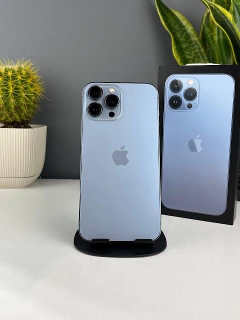 Айфон 13 мах 256 гб