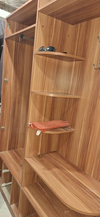 Продам прихожую в отличном состоянии