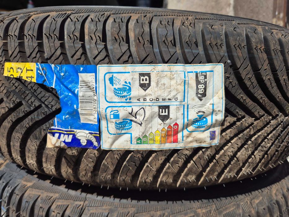 2 Anvelope M+S IARNA - 205/65/15 94T - Michelin Alpin 5 - NOU - DOT 2015 !