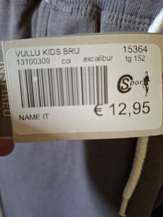 Pantaloni trening noi