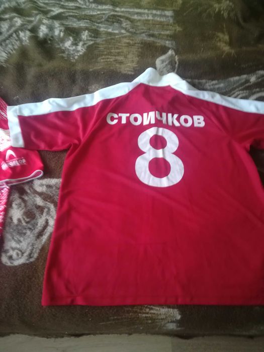 Редки футболни  фланелки